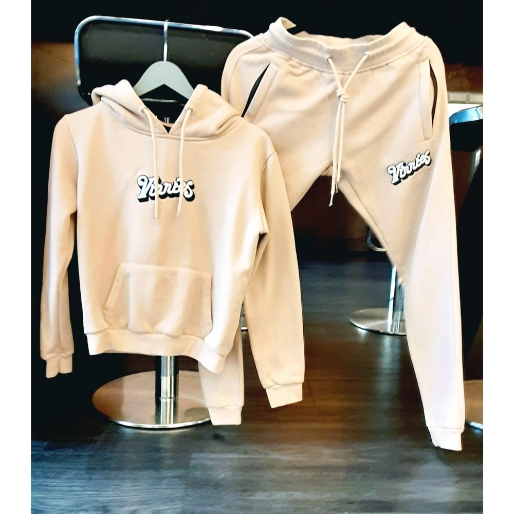 Classic Vinnies Hoodie & Joggers Set
